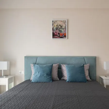 Sunny Point Apartament *