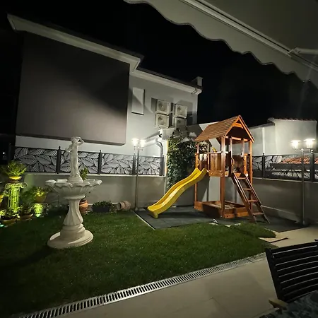 Sunny Point Apartament